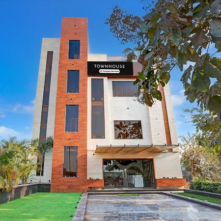 Super Collection O Belgacihia Near Kolkata Railway Station Hotel Gwalior Exterior photo
