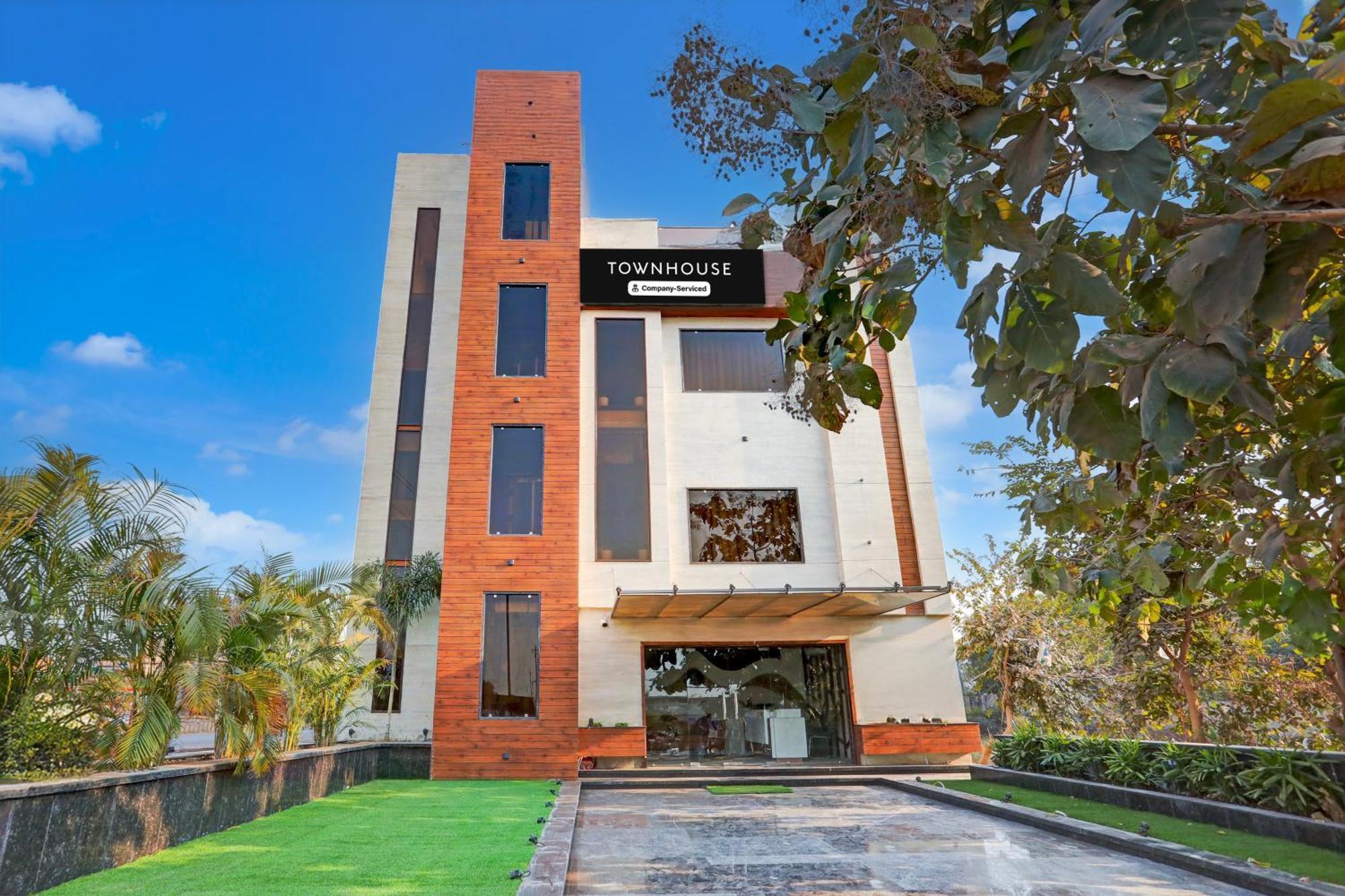 Super Collection O Belgacihia Near Kolkata Railway Station Hotel Gwalior Exterior photo